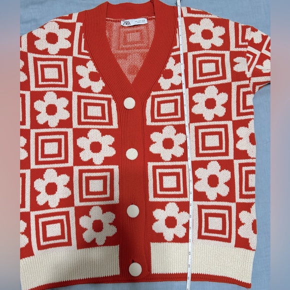 *Zara* Orange & Cream Floral Knit Cardigan, Small - Picture 6 of 8